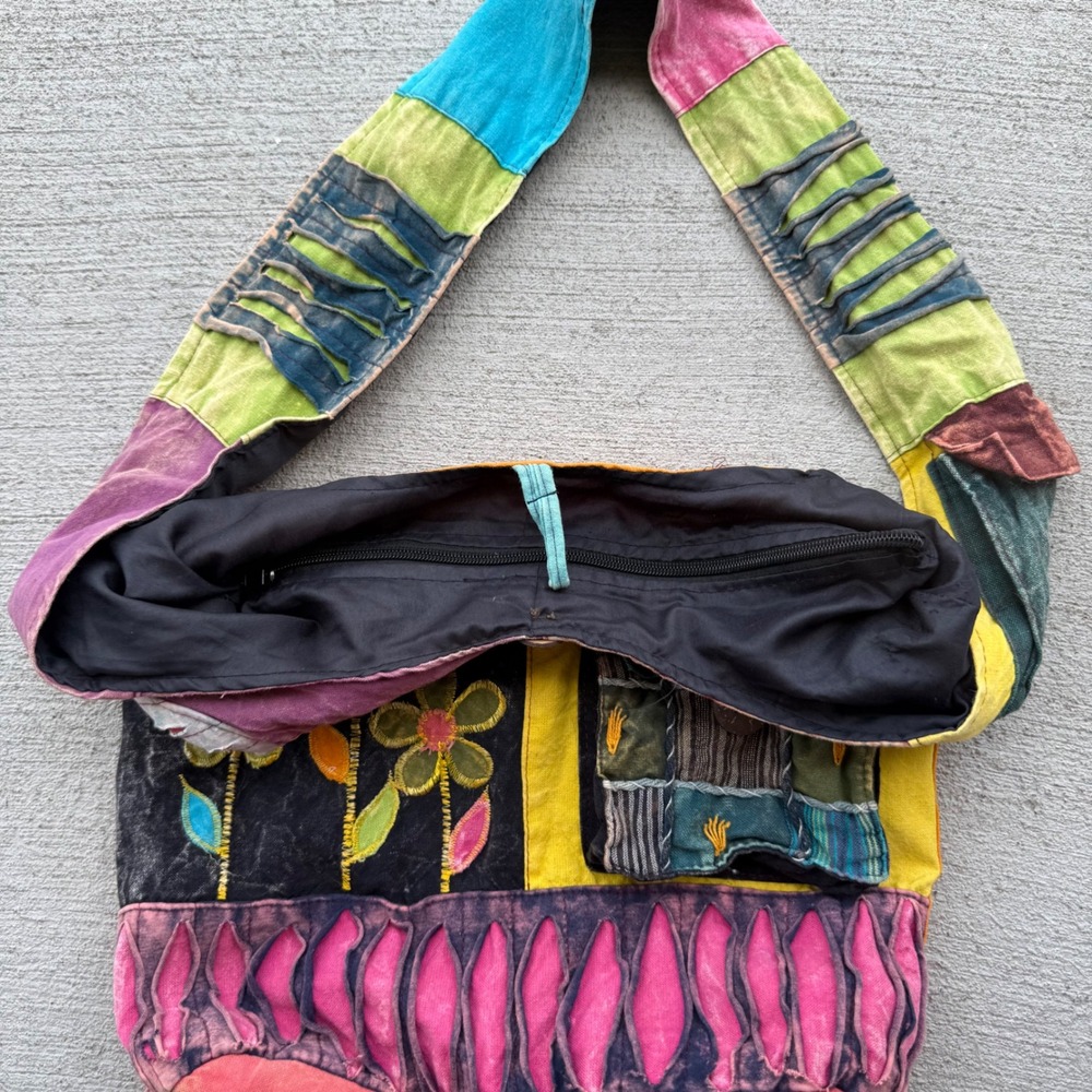 Boho Patchwork Embroidered Crossbody Sling Bag Hippie Festival Floral Purse - Picture 5 of 10